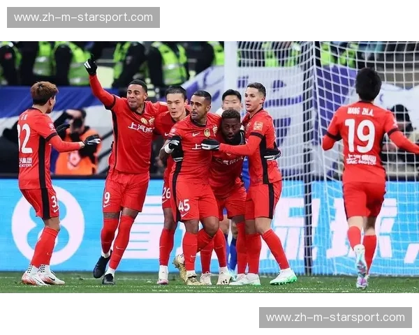 巅峰对决：当神户胜利船遇上海海港，谁才是亚洲足球的“艺术大师”？